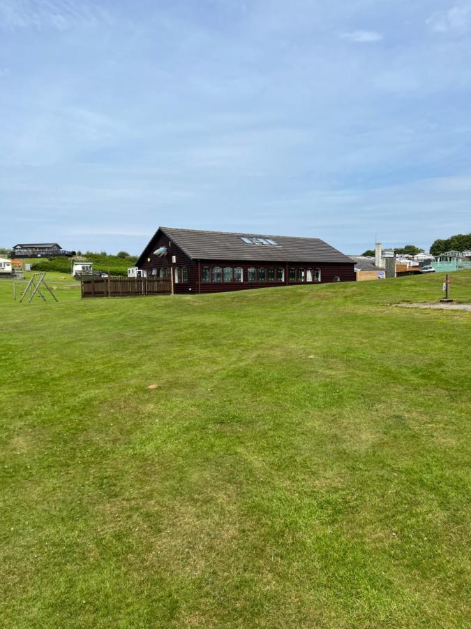 Jungle House No.26 At Three Lochs Holiday Park Newton Stewart Extérieur photo
