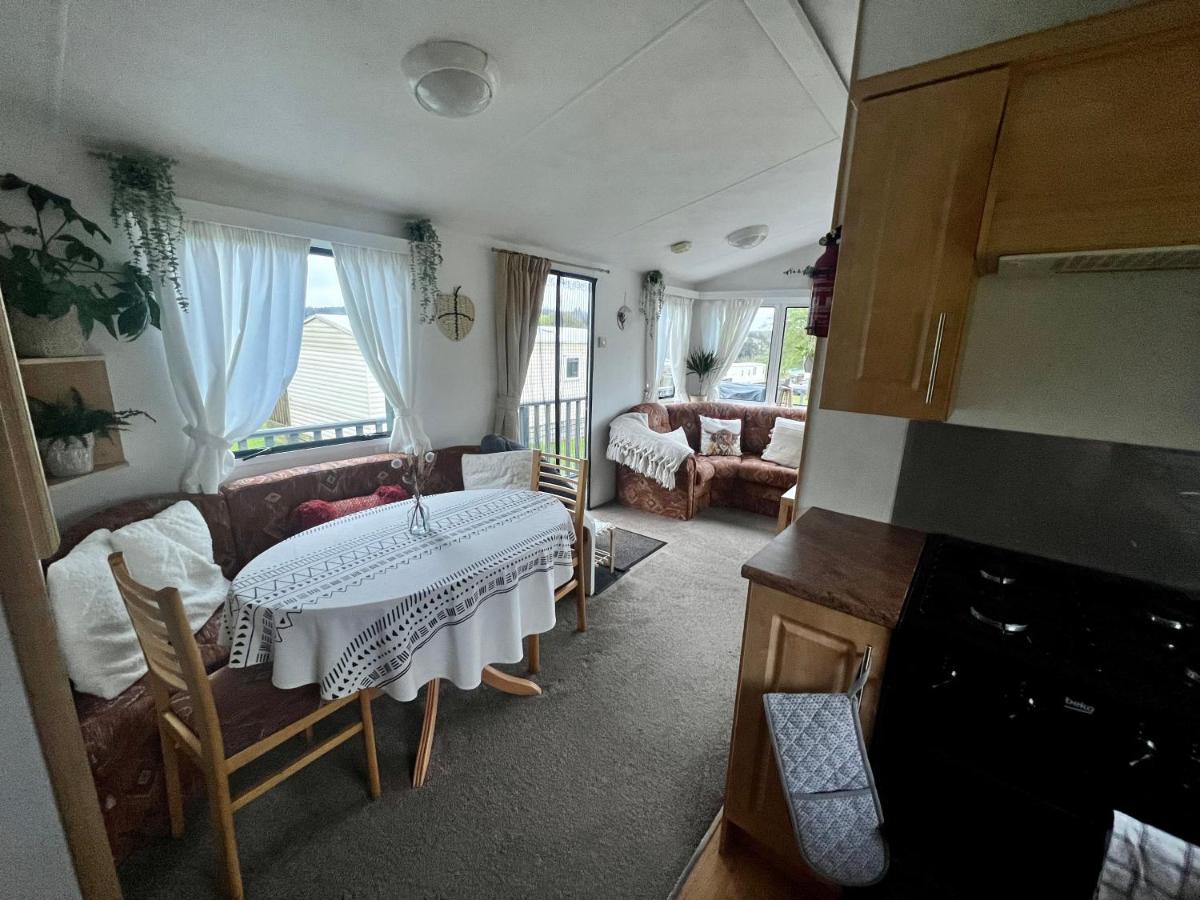 Jungle House No.26 At Three Lochs Holiday Park Newton Stewart Extérieur photo